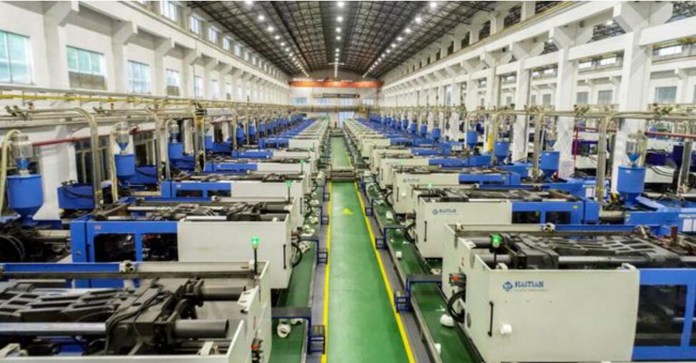 破浪前行,中國聯(lián)塑穩(wěn)抓新機遇加速搶灘新基建市場